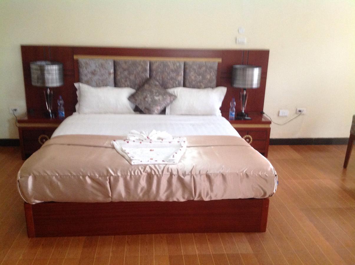 Palm Palace Hotel Bahyr Dar Zewnętrze zdjęcie