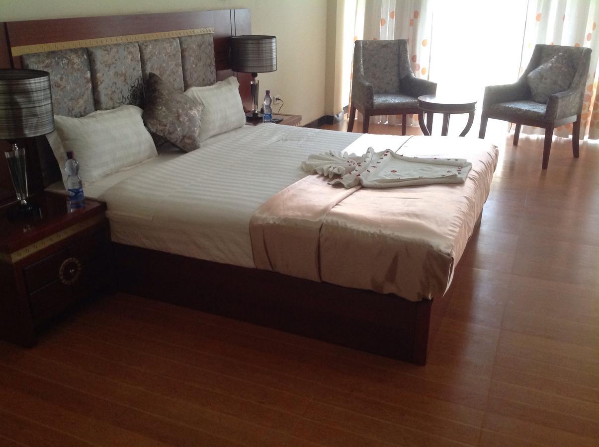 Palm Palace Hotel Bahyr Dar Zewnętrze zdjęcie