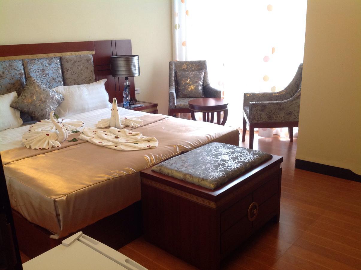 Palm Palace Hotel Bahyr Dar Zewnętrze zdjęcie