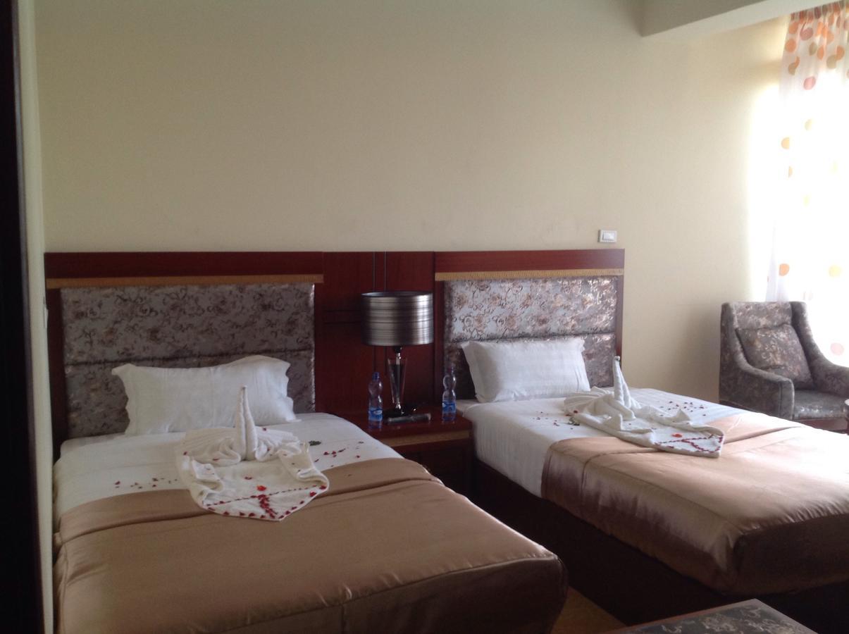 Palm Palace Hotel Bahyr Dar Zewnętrze zdjęcie