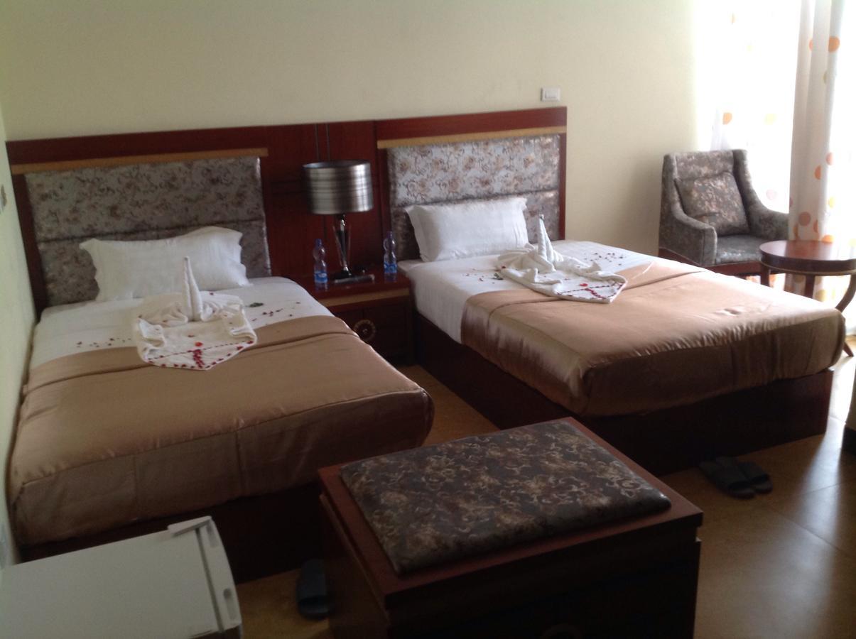 Palm Palace Hotel Bahyr Dar Zewnętrze zdjęcie