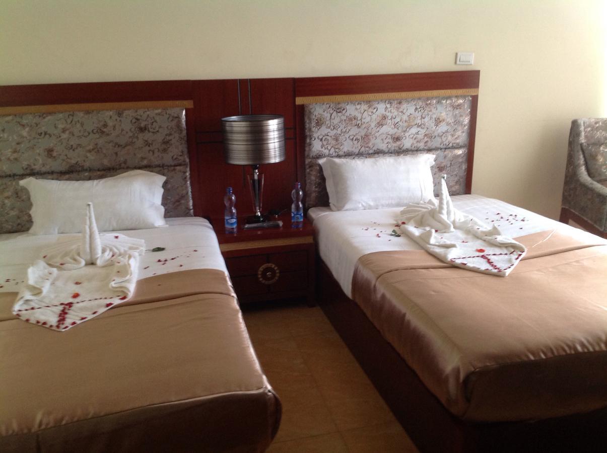 Palm Palace Hotel Bahyr Dar Zewnętrze zdjęcie