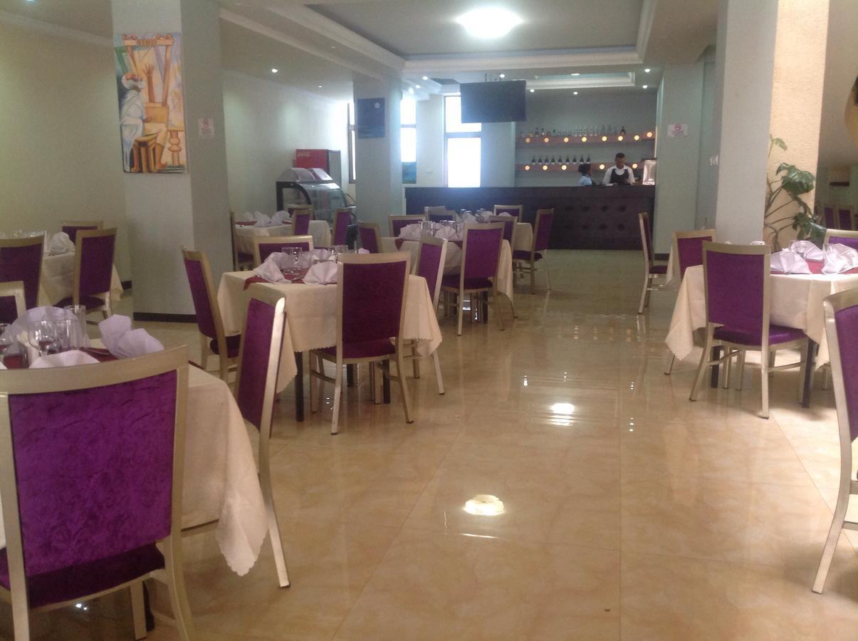 Palm Palace Hotel Bahyr Dar Zewnętrze zdjęcie
